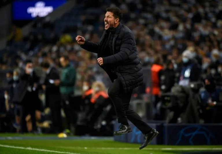 西蒙尼执教马德里竞技满 10 周年，在顶级足球管理领域罕见的成就。
